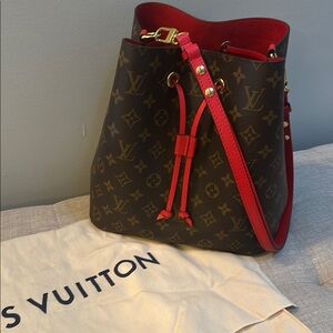 Louis Vuitton Red and Brown Monogram neonoe mm mng coquelicot m44021
